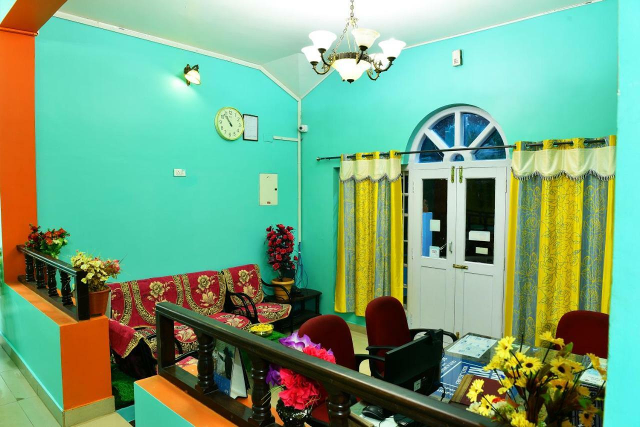 Rk Holiday Home Ooty Buitenkant foto