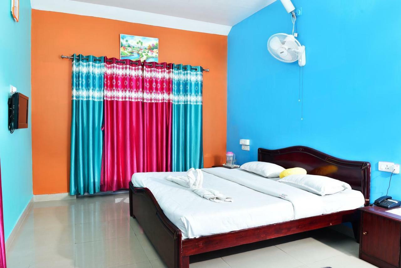 Rk Holiday Home Ooty Buitenkant foto