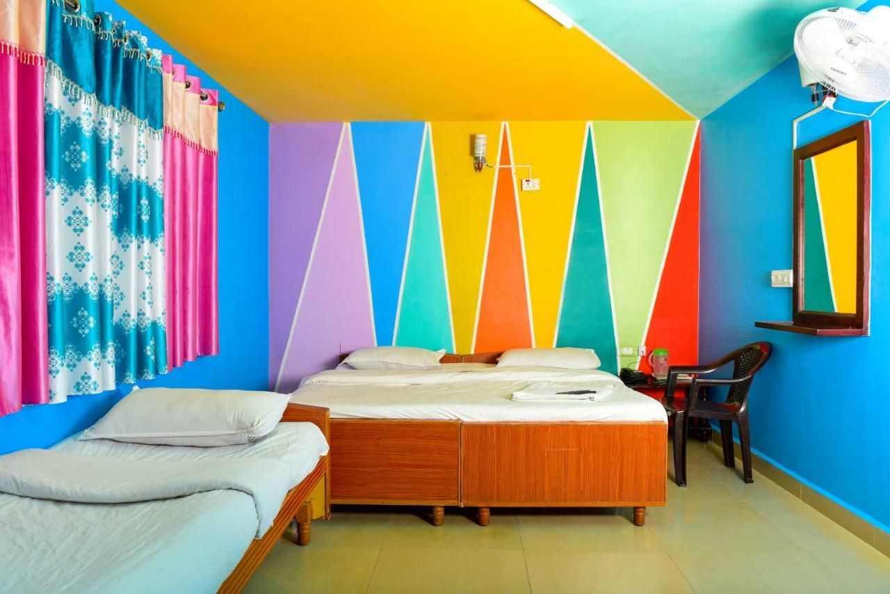 Rk Holiday Home Ooty Buitenkant foto